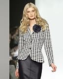 Newport News Houndstooth blazer