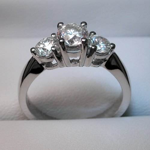 51nT3hm 6yL 14k White Gold 3 Stone Engagement Wedding Bridal Band Round White Diamond Ring (1 1/4 ctw, G Color , SI2 I1 Clarity)