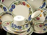 20pc Dinnerware set Delightful Tuscany Floral Decor by Gibson
