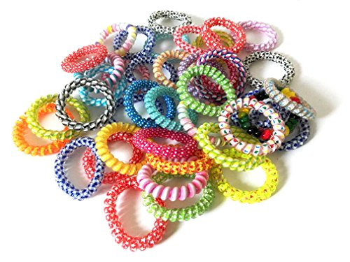 【色はお任せ】8個入り　カラフルな可愛いスプリングヘアゴム（星、チェック、丸点等色々なデザイン）