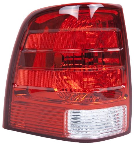 OE Replacement Ford Expedition Driver Side Taillight Assembly (Partslink Number FO2800166) On Sale