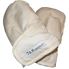 7A.M. ENFANT 500 Water Repellent and Fleece Lined Mittens with Velcro Closure