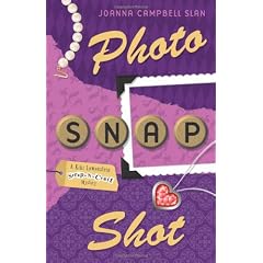 Photo, Snap, Shot: Book 3 (Kiki Lowenstein Scrap-N-Craft Mysteries)