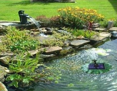 Solar Brunnen mit Teichpumpe