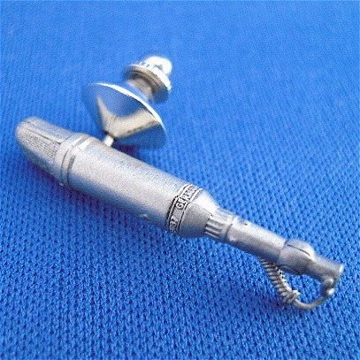 ノイマン U 67/87 マイク ピン Neumann U 67/87 Microphone Silver Pin