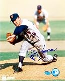 Jerry Koosman autographed 8x10 Photo (New York Mets) color action