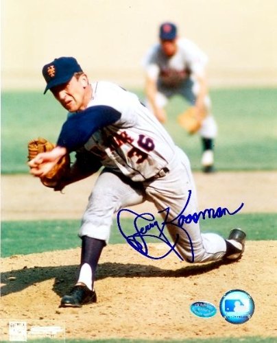 Jerry Koosman autographed 8x10 Photo (New York Mets) color action
