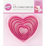Wilton Nesting Heart Cutter Set