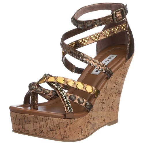 Steve Madden Women's Quick