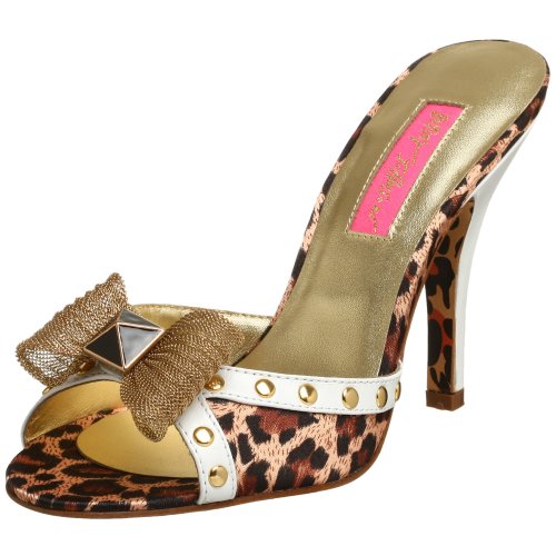 Betsey Johnsons Women's Fanny Slip-on