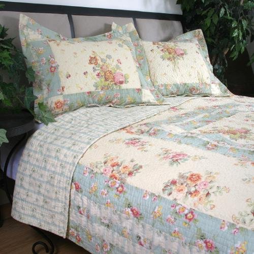 Armoire Lucy Handcrafted Quilt