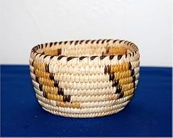 PAPAGO BASKET (Circa 1950)