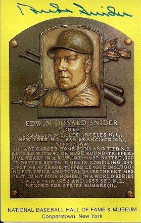Duke Snider Autographed/Hand Signed Hall Of Fame Gold Plaque
