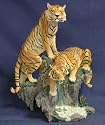14" 2 Tigers By Waterfall Wildlife Sculpture New In Box