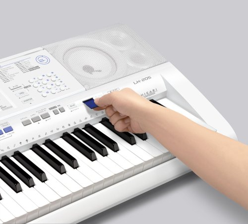 Cover image : カシオ計算機 カシオ 光ナビゲーションキーボード(61鍵盤) LK-205 LK-205