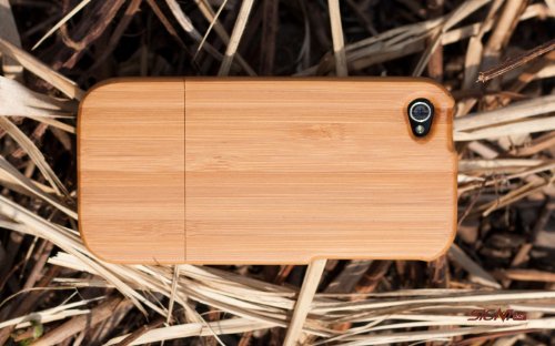 [MADE FROM RAW WOOD] Bamboo Case for iPhone 4/4S (Plain) by SigniCASE
