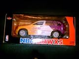 1:24 Fleer Lakers NBA BMW X5 Die Cast Car NBA.COM