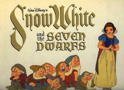 Walt Disney's Snow White and the Seven Dwarfs (Studio Book)
