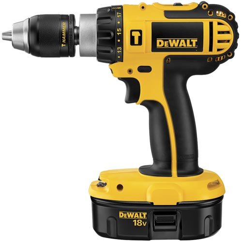 DeWalt DC725KA 18-Volt 1/2 Dual Speed Compact Cordless Hammerdrill Kit