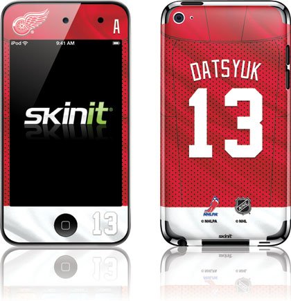 Skinit P. Datsyuk - Detroit Red Wings #13 Vinyl Skin for iPod Touch (4th Gen)
