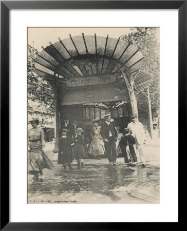 The Classic Art Nouveau Design of the Earliest Metro Stations in Central Paris Framed Art Poster Print, 25x31