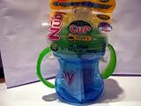 from NUBY NUBY NO MESS NO LEAKS SIPPER CUP BPA FREE 6M+ BLUE (Model 433017)