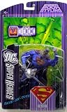 Eigenschaften MATTEL J2009 / SUPERMAN / DC SUPER HEROES - S3 Select Sculpt - BIZARRO MIT DIORAMA