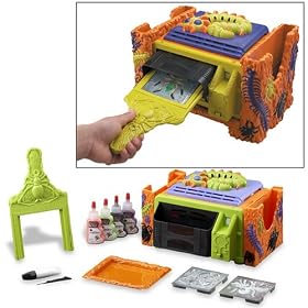 Jakks Pacific Inc. Creepy Crawler Bonus Oven by Jakks Pacific