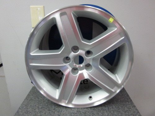2008-2010 NEW DODGE CHARGER 18 X 8 CAST ALUMINUM 