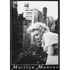 Posters: Marilyn Monroe Poster - City (B/W) (36 x 24 inches)