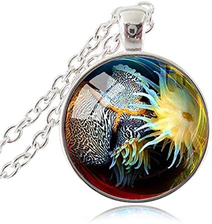 Vintage Blue Starfish Pendant Necklace Life Sea Star Ocean Jewelry Shell Necklace Glass Cabochon Pendant (Green)