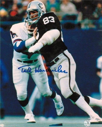 Ted Hendricks Autographed/Hand Signed Oakland Raiders 8x10 Photo