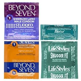 Snugger Fit Condom Assortment 12 Pack