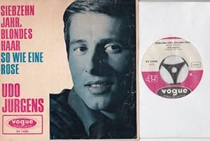 Siebzehn Jahr Blondes Haar