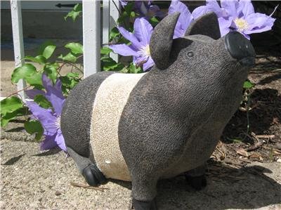 Garden Welcome Oreo Pig Statue Garden Indoor Outdoor