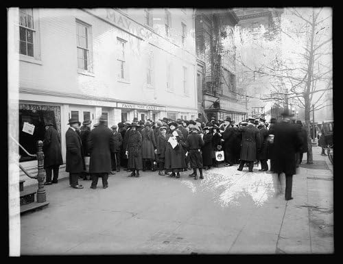 Photo: Fannie May Candy Co.,12/24/20 3
