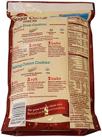 Christmas Betty Crocker Sugar Cookie Decorating Bundle - Cookie Mix, Icing, Cookie Cutters