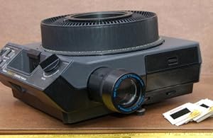 Kodak Carousel Medalist II 35mm Slide Projector w/View Screen