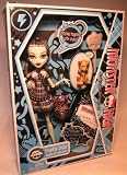 Monster High Lagoona Blue Doll and Neptuna Pet Piranha