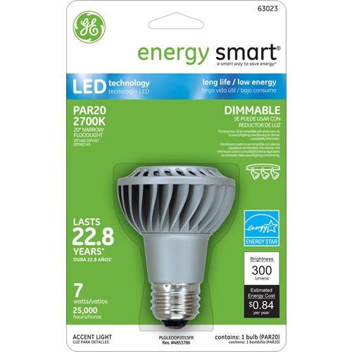 GE 74439 7-Watt LED Medium Base 200-Lumen Indoor Lighting Directional PAR20 Light Bulb
