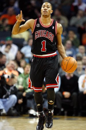 Chicago Bulls v Charlotte Bobcats, Charlotte, NC - January 12: Derrick Rose Photographic Poster Print by Streeter Lecka, 24x36