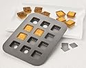 Chicago Metallic 12-Cup Lift & Serve Single Squares Pan