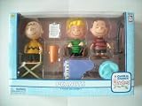 2005 CHARLIE BROWN PEANUTS CHRISTMAS FIGURE COLL. LINUS VAN PELT/SCHROEDER/CHARLIE BROWNIMAGE