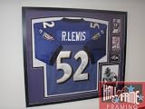 RAY LEWIS AUTOGRAPHED SIGNED BALTIMORE RAVENS JERSEY FRAMED GAI COA
