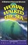 The Woman Who Walked into the Sea (Martha's Vineyard Mystery)