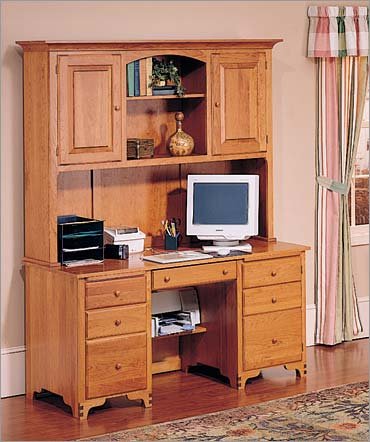 Chatham Furniture Highland Road 62" W Full Desk/Hutch Set Highland Road Full Desk/Hutch Set