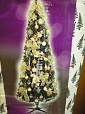 CHRISTMASS...6FT SLIM PRELIT DELUXE GOLD