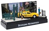 Motormax 1:64 Die-Cast Ford - American Graffiti Metropolis Diorama