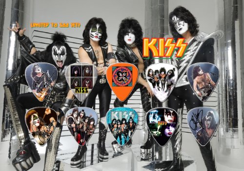 Kiss Gene Simmons 10 Guitar Picks Set Display