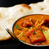 本格 インドカレー　ダールチキンカレーとナンセット